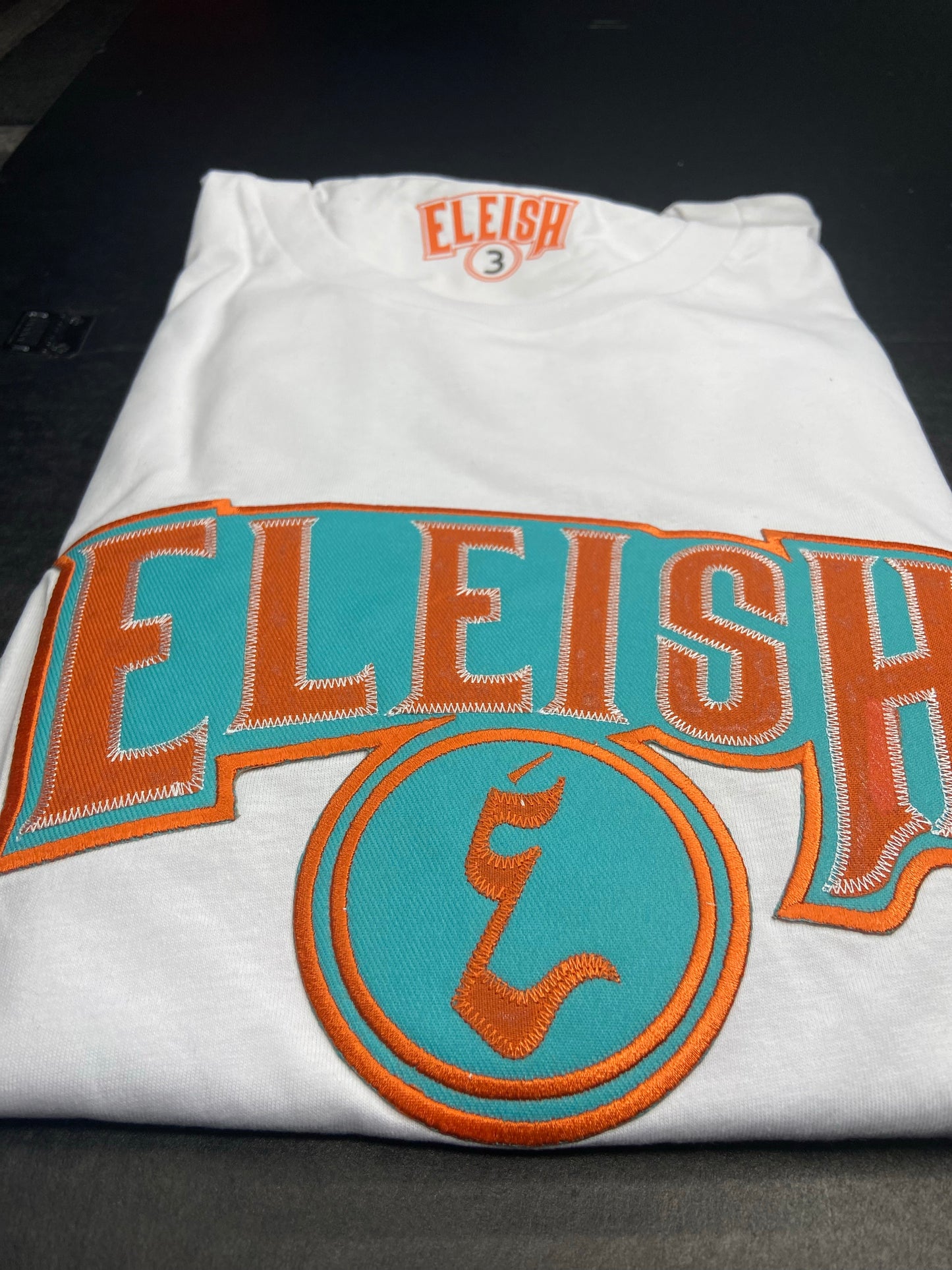 BIG LOGO TEE
